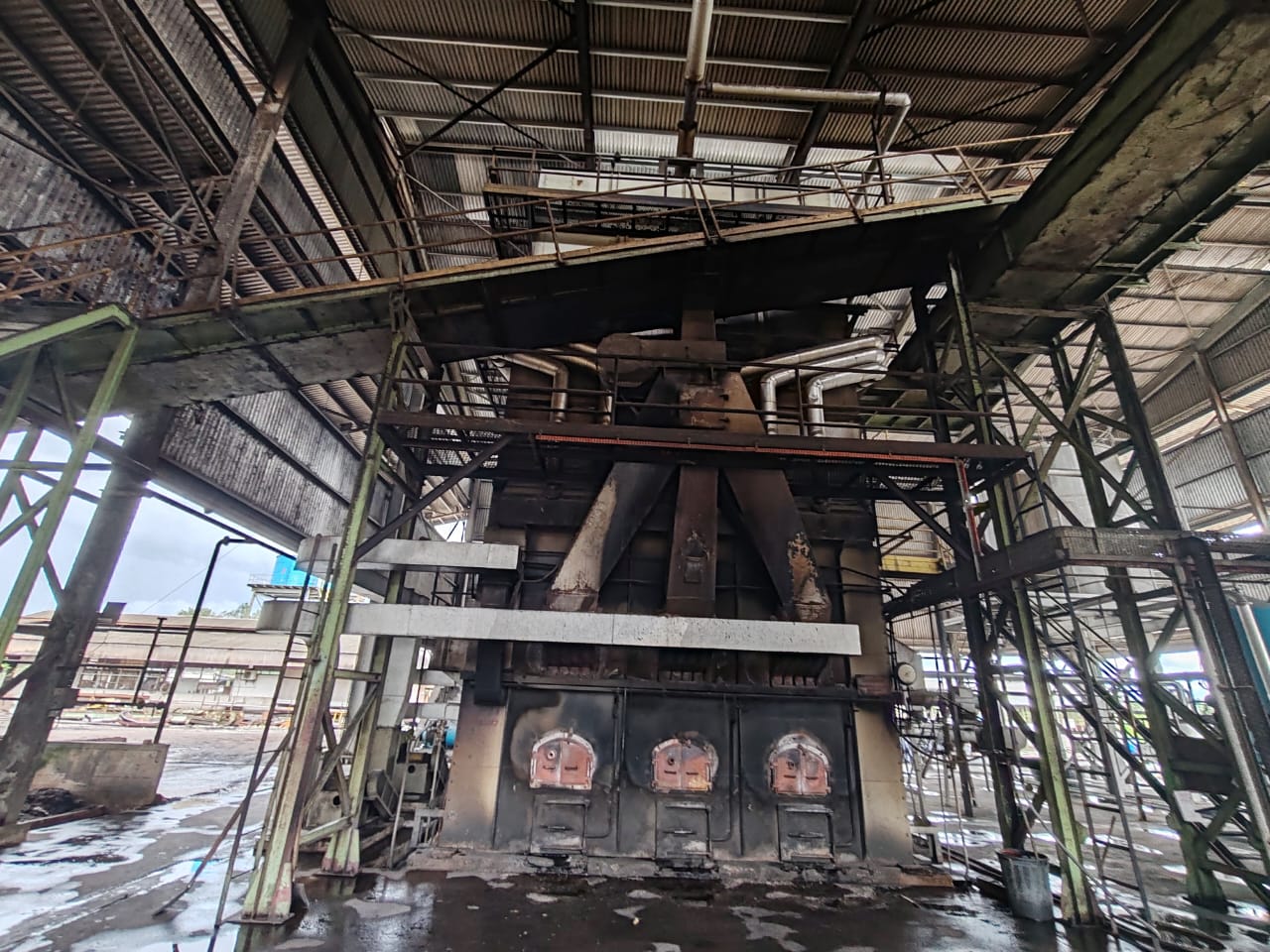 Hydrostatic and performance testing of industrial boiler by PK Comrades Malaysia